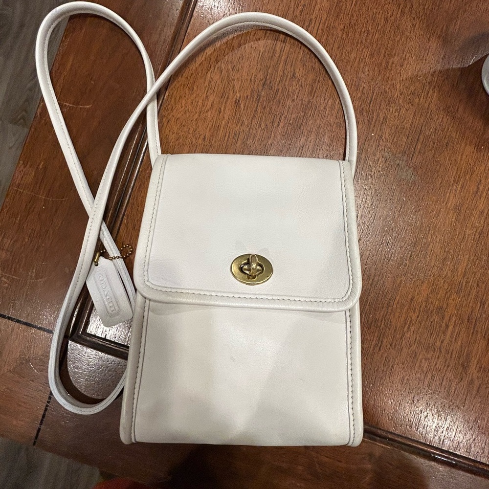 Coach Bone Scooter Bag
